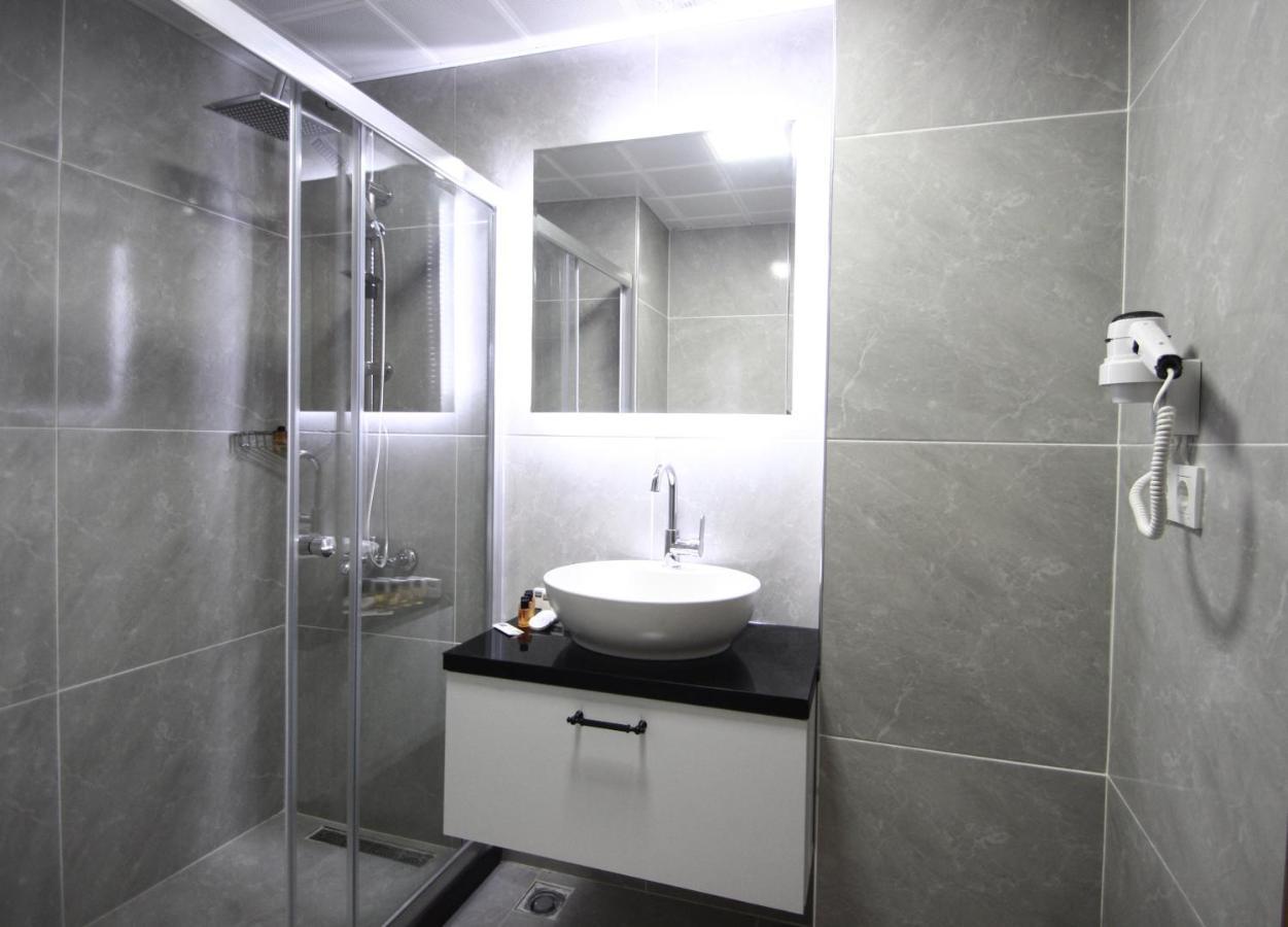 Hira Hotel 이스탄불 외부 사진